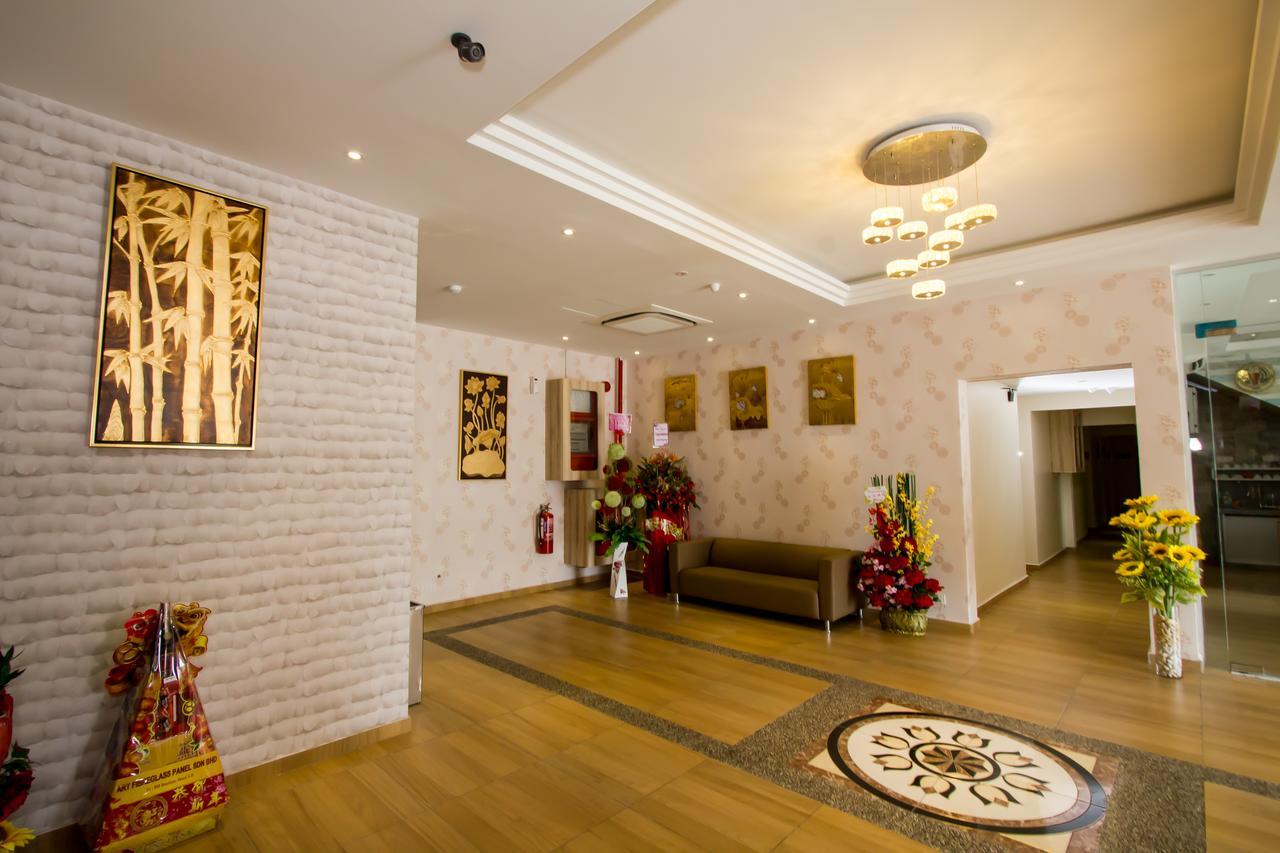 888 Boutique Hotel Batu Pahat Esterno foto